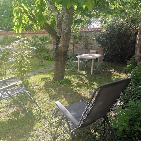 Soisy-sur-EcoleChez Maryleneアパートメント エクステリア 写真